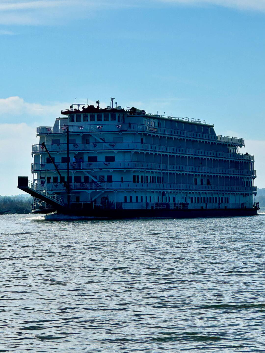 The American Splendor River boat.