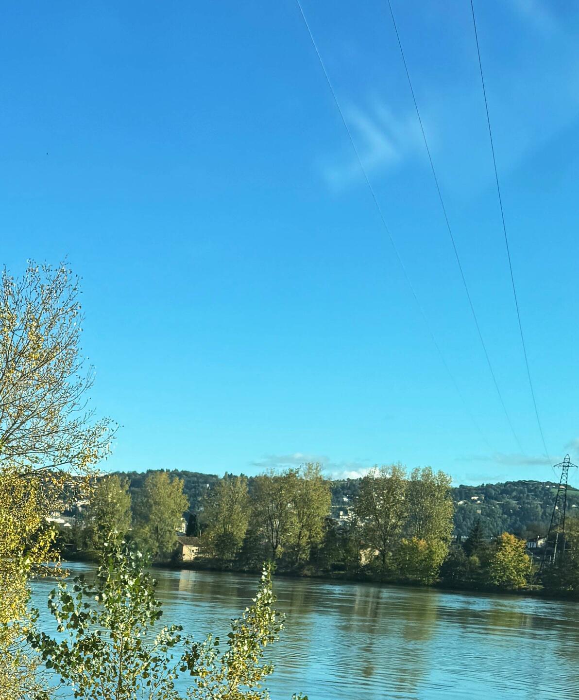 Die Rhone bei feinstem Wetter