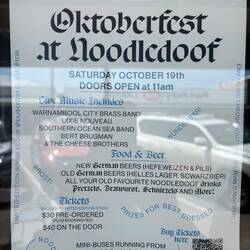 Aushang in Port Fairy 😅