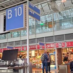 Wir warten aufs Boarding