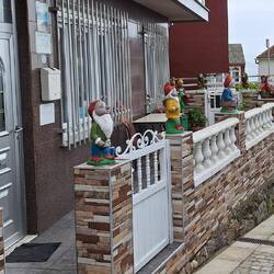 I thought gnomes were a UK thing.