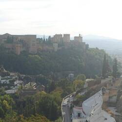 Die Alhambra von Weitem