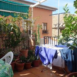 Mittagspause mache ich auf der Terrasse meines Hostels