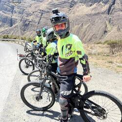 Ab und an warten wir kurz, damit die Gruppe wieder näher beieinander ist