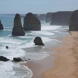12 Apostles