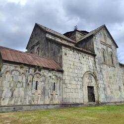 Kloster Achtala aus der Nähe