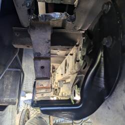 Neue Halterung ist montiert.