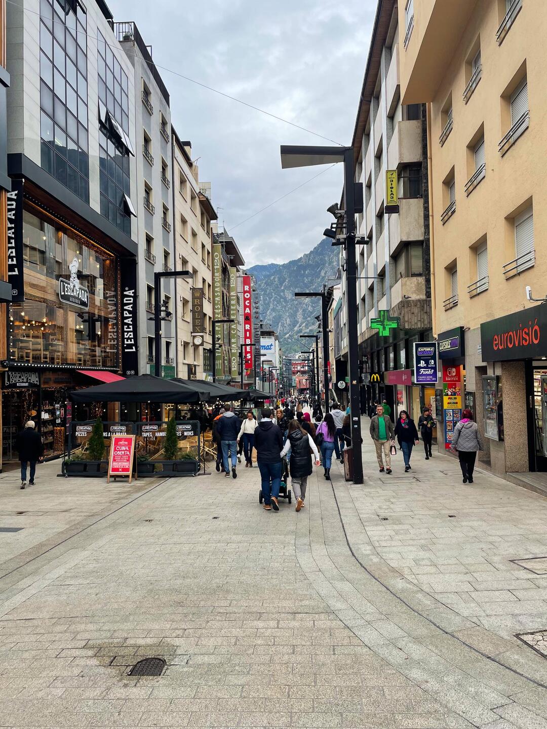 Einkaufsmeile in Andorra La Vella