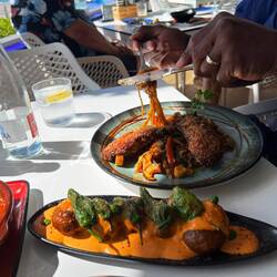 A delicious lunch at La Torrecilla.
