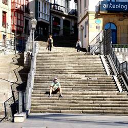 Nach der Ecke kommen noch mehr!