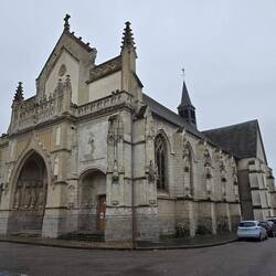 Eglise Notre-Dame stands in the town centre