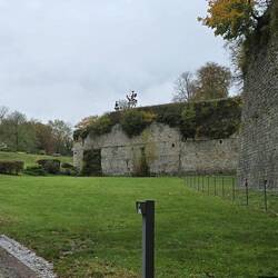 The town had a large citadel with impressive walls