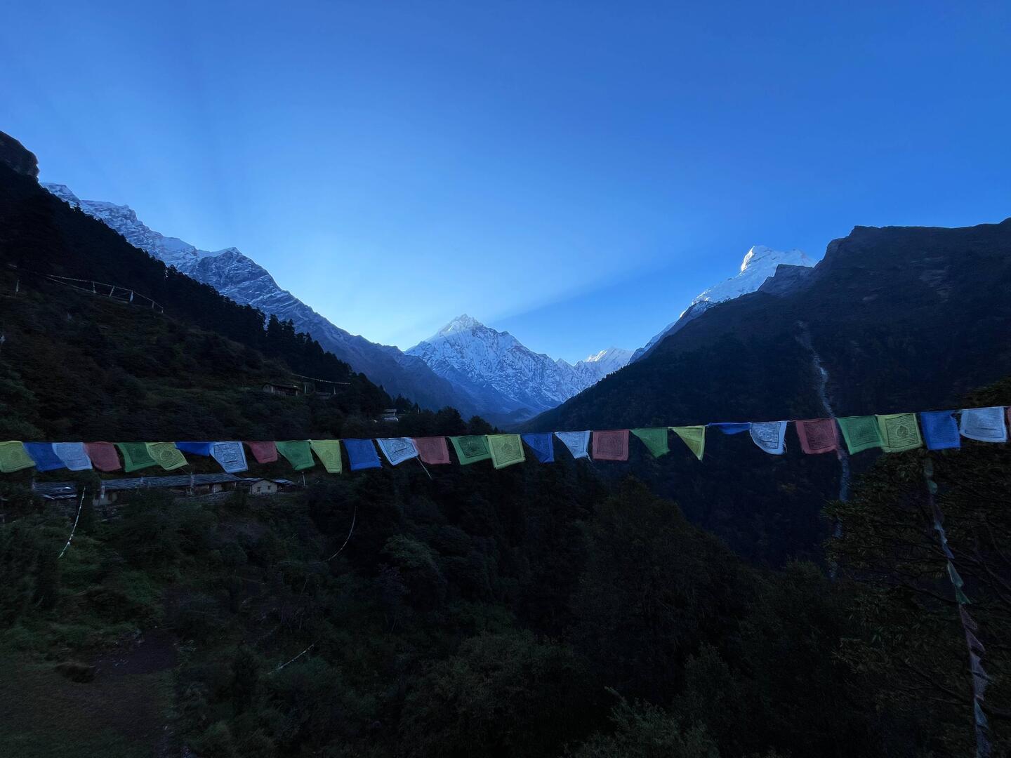 Der Ganesh Himal im Morgenlicht