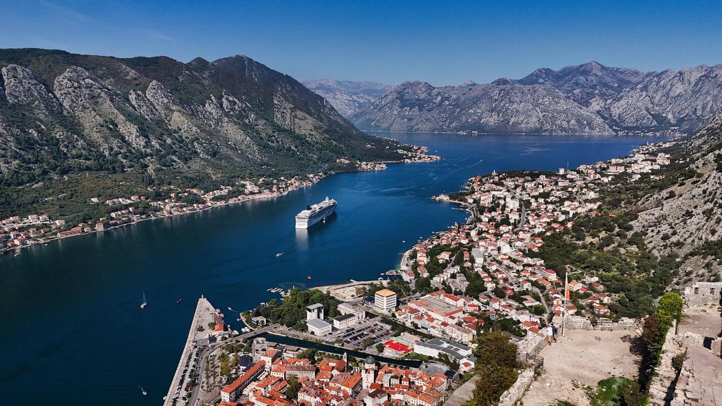 Blick auf Kotor und die Bucht