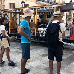 Met Isabelle and Jerome in Sóller , watching the old train for tourists