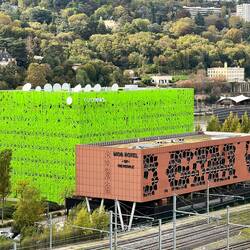 A very green building we spotted on our walk this afternoon