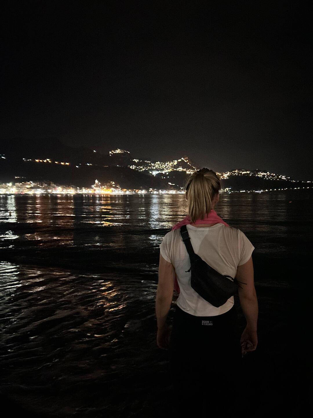 Strand in Naxos mit Blick auf unser Taormina