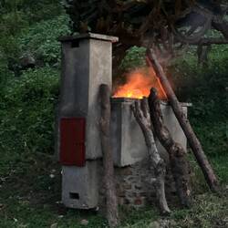 Der Ofen zum Plastik verbrennen