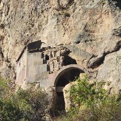 Felsenkapelle beim Kloster Geghard