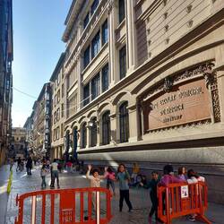 La cour de récré est dans la rue !!