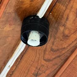 Lampe ohne Abdeckung