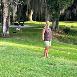 Schlendern auf dem Gelände der Plantage.
