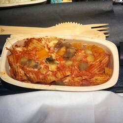 Penne mit Gemüsesoße - 7/10⭐️