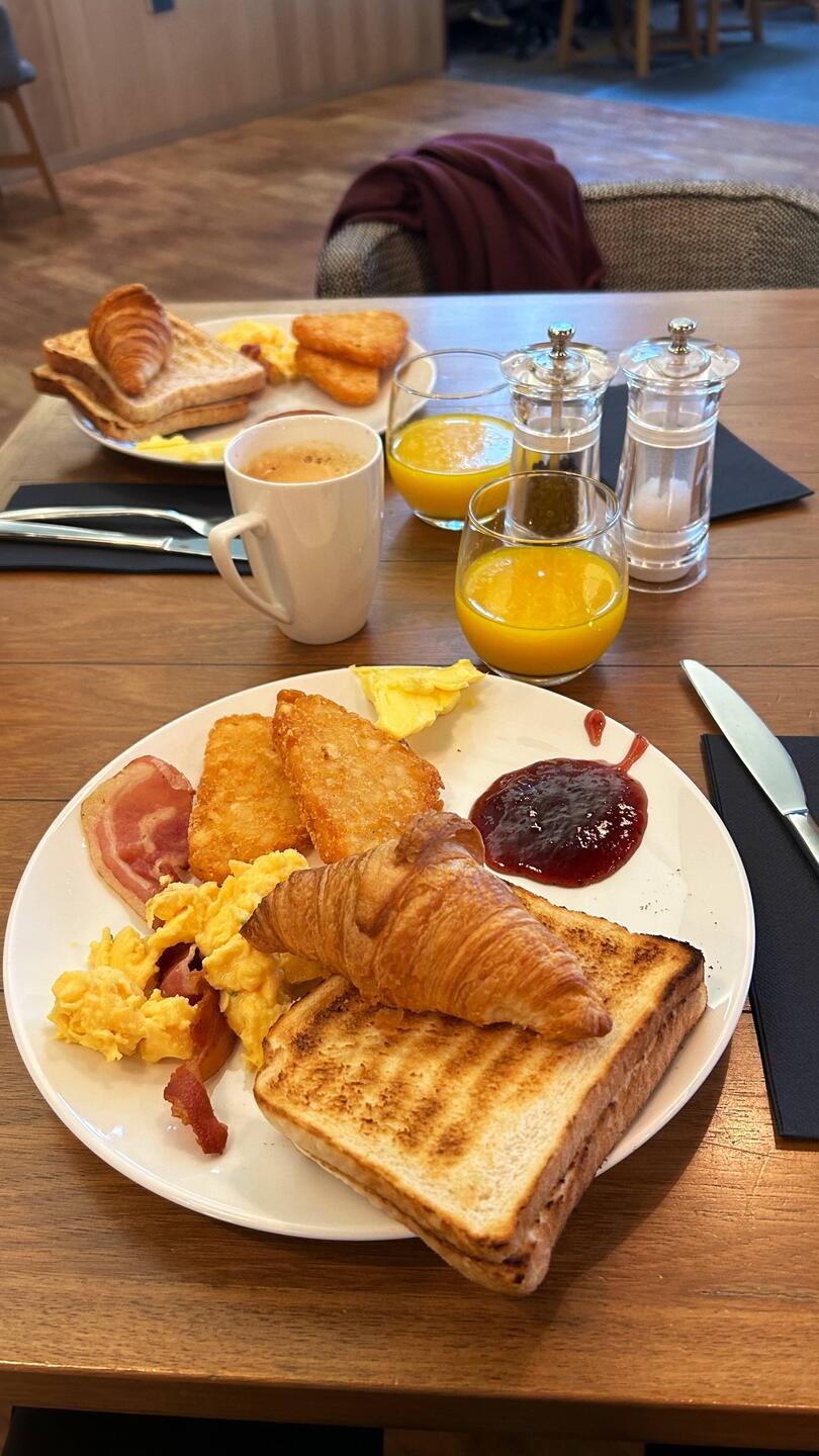 Frühstück im Hotel