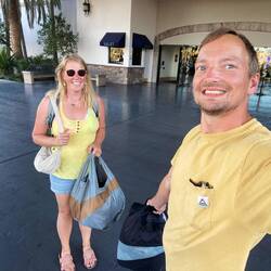 Ankunft im Hotel, ganz stilvoll mit Jutebeuteln