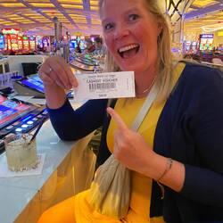 Aber eine Runde Black Jack hat uns (zwischenzeitlich) was gebracht ;)