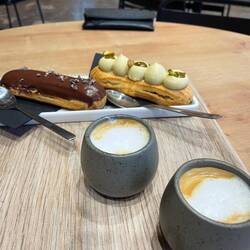 I went for classic chocolate and Ian went for Pistachio