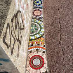 Work of the "pavement surgeon" Ememem