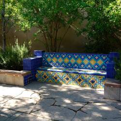 Mosaic tiled bench as we enter the Botanic Gardens