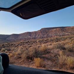 Blick aus dem Bett an unserem Campspot vor dem Zion Nationalpark