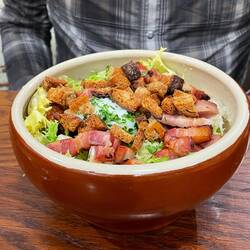 Lyonnaise salad