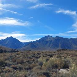 Alabama Hills (von hinten) bei der Anfahrt