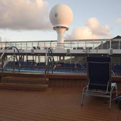 Noch einmal das Pooldeck genossen