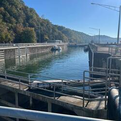 Mystery Girl, Sunbeam and C-Traveler in the Melton Hill lock
