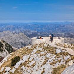 Aussichtsplattform hinter dem Mausoleum