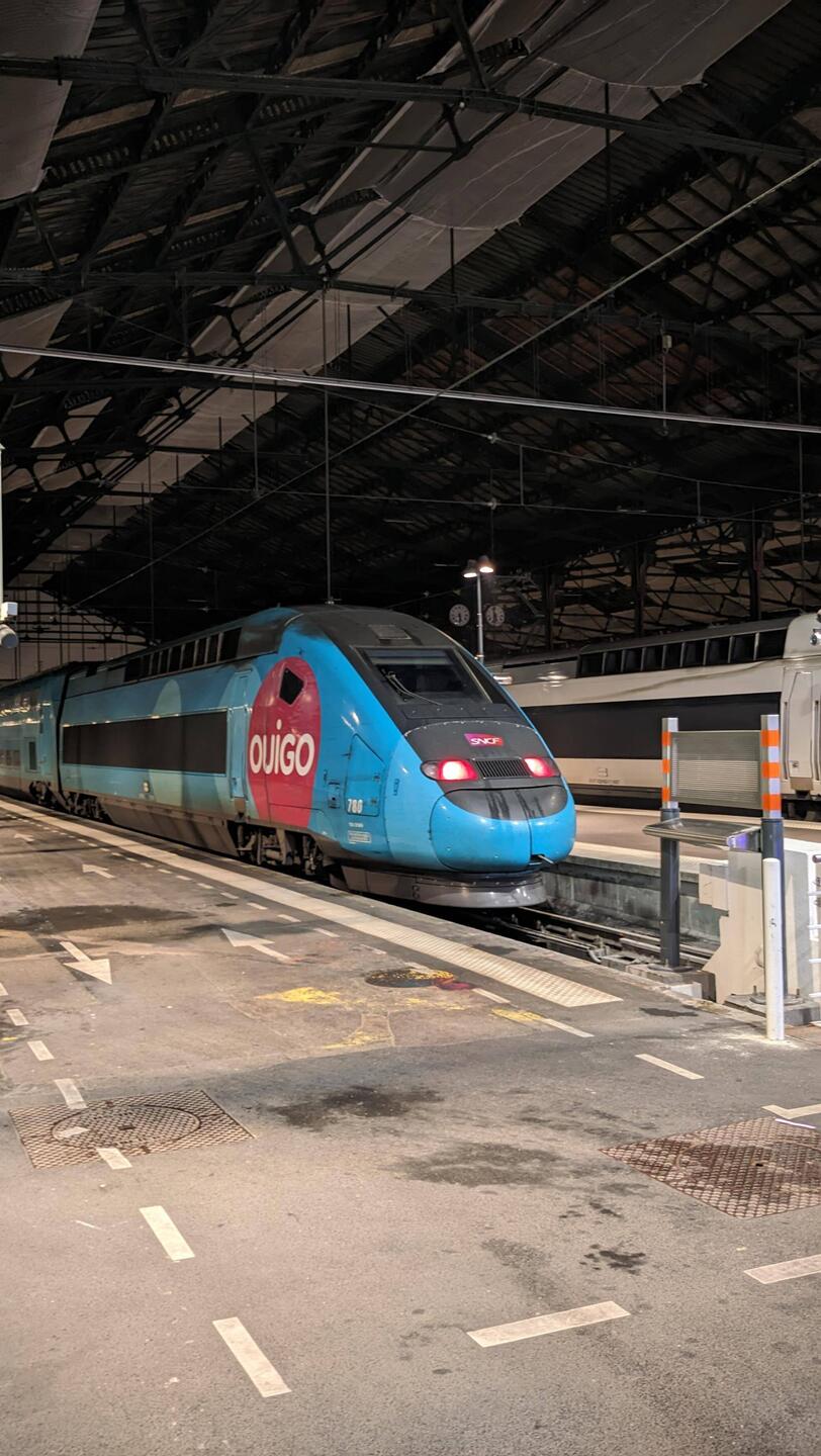 TGV Duplex der Marke Ouigo