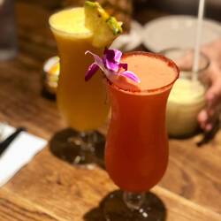 Ananas-Bier: 1/10⭐️ - Guaven-Bier: 0/10⭐️ (Prädikat: widerlich)