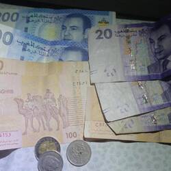 So sehen die Scheine des marokkanischen Dirham aus