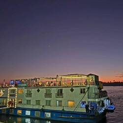 Unser Schiff fährt weiter nach Assuan