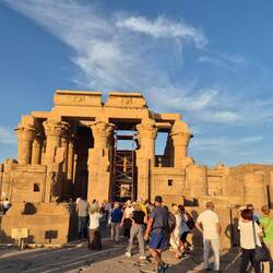 Doppeltempes des Horus und von Sobek Re