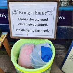 We made our last donation of clothing items, shoes & sandals that we don't want to see again🤣