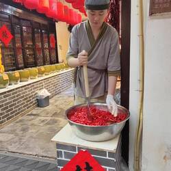 Ein Pepperonistampfer