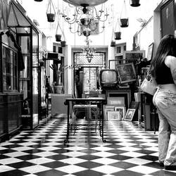 Alice in Wonderland, or... an antiquity shop in San Telmo.
