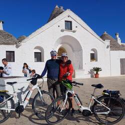 Trullo Sovrano, a 18. század elején épült emeletes trulló