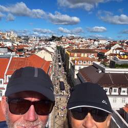 At the top of the Arch de Rua Augusta