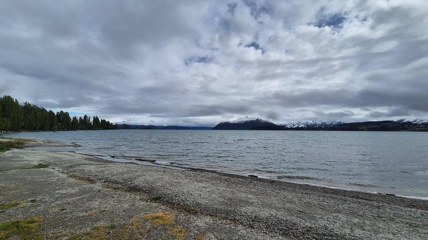 Letzter Blick auf den Wanaka-See. Das Panorama lässt sich heute zumindest erahnen 😉